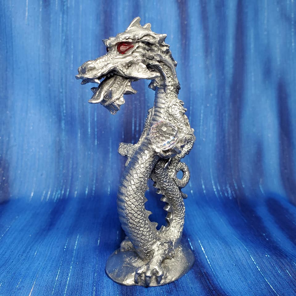 Chinese Dragon with Crystal Eyes - Click Image to Close